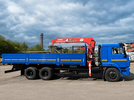 КАМАЗ-65117 с КМУ Unic URV-504